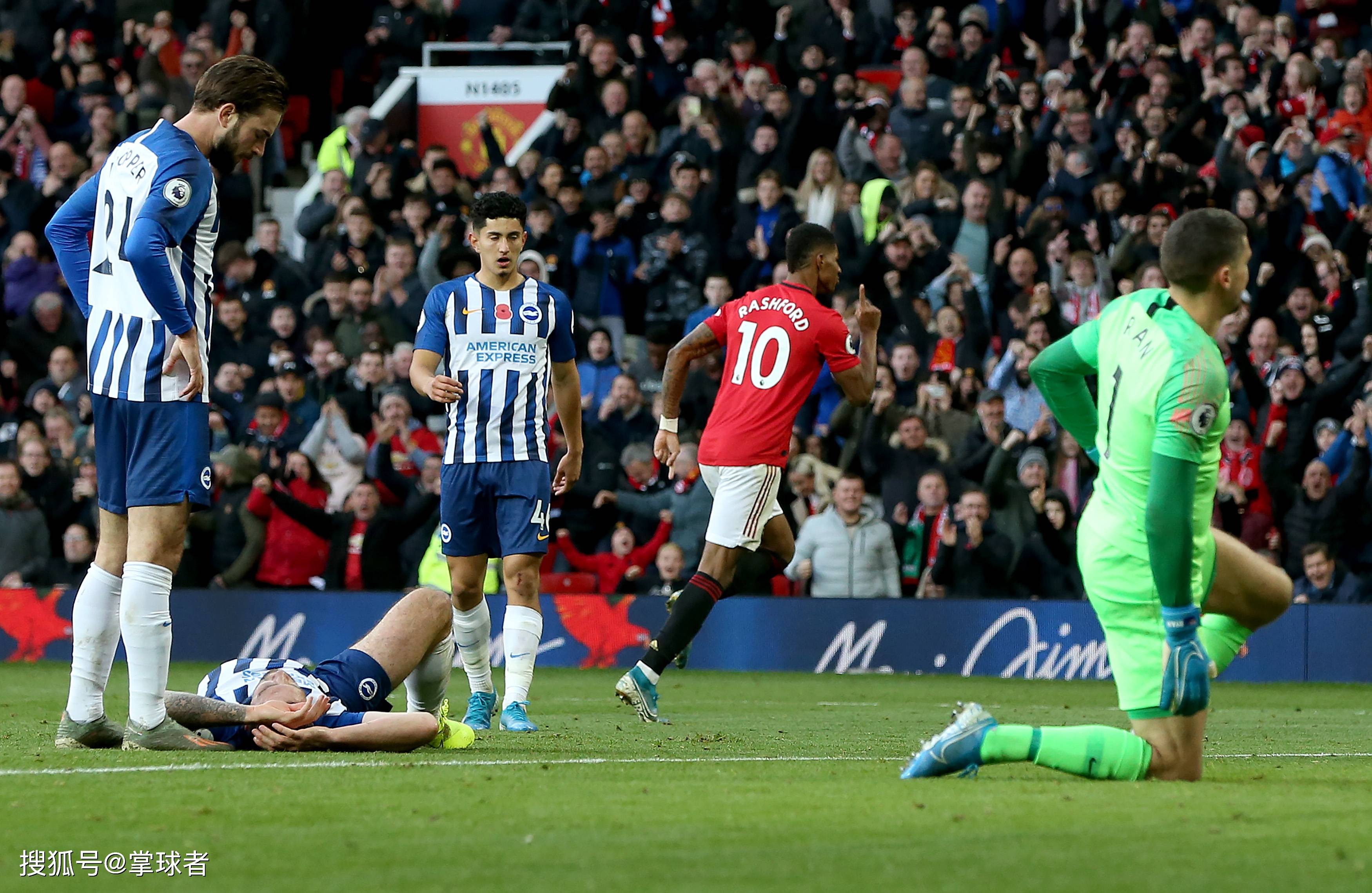 女性解说员 女性解说员